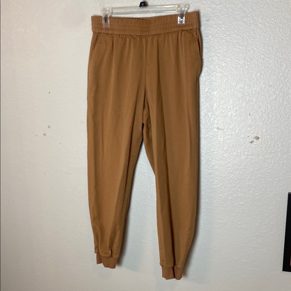 LOFT Pants - LOFT Tan High waisted  Joggers with Elastic Cuffs